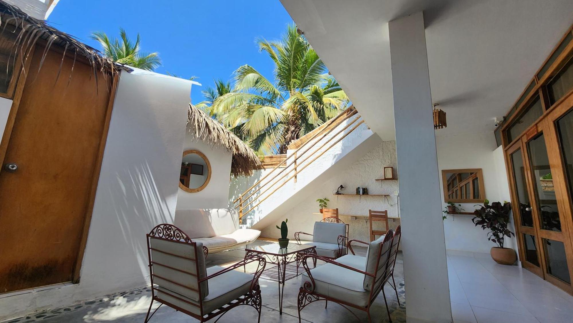 Kinti Guest House Mancora Bagian luar foto