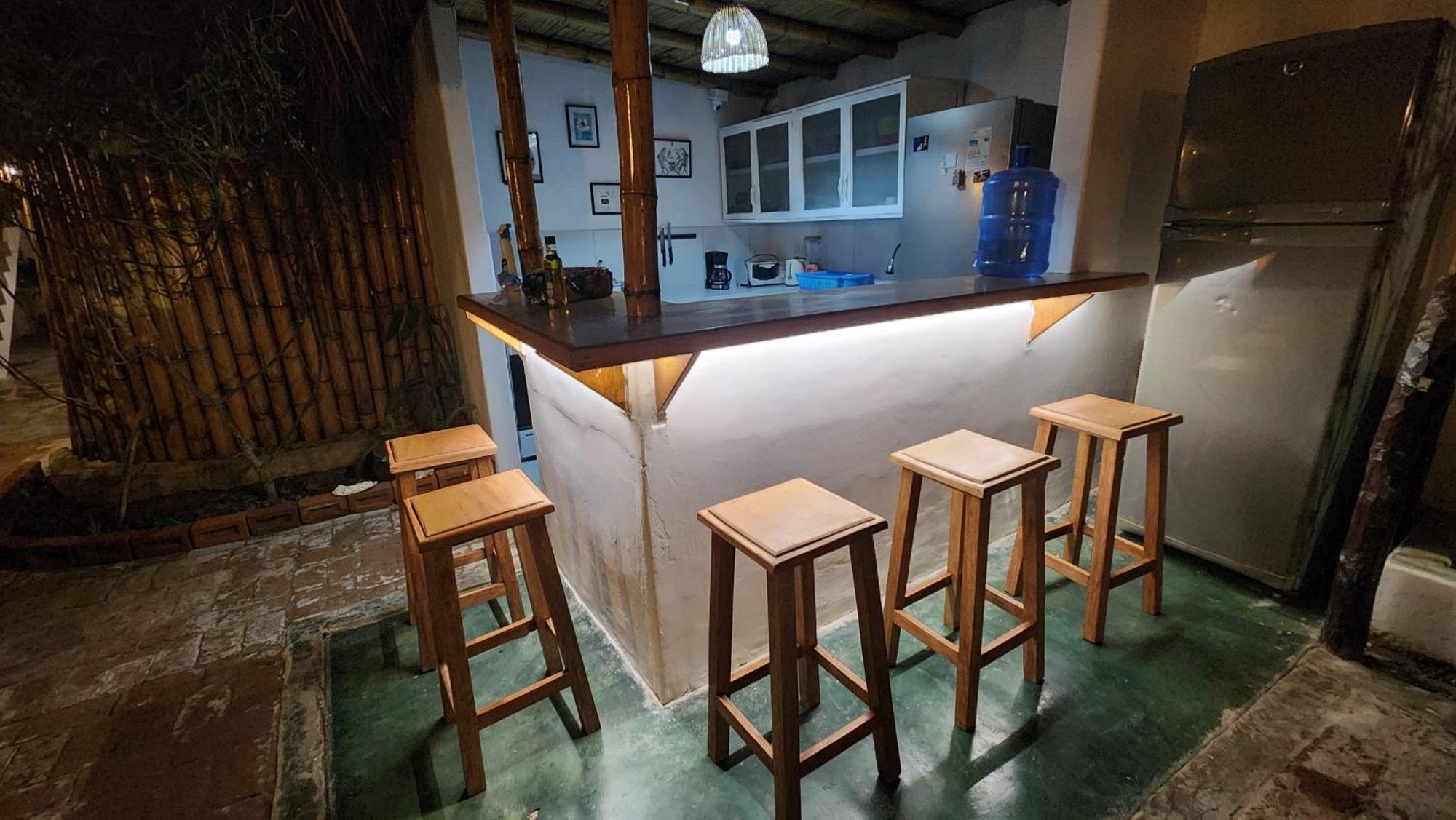 Kinti Guest House Mancora Bagian luar foto