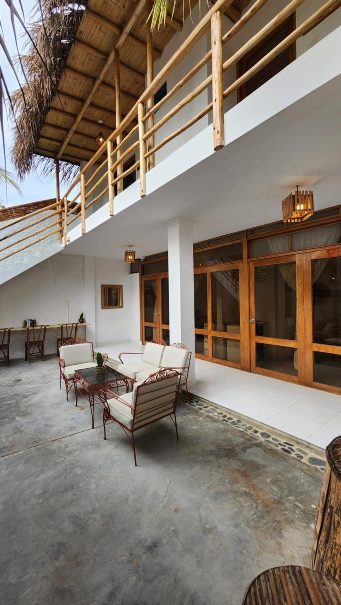Kinti Guest House Mancora Bagian luar foto