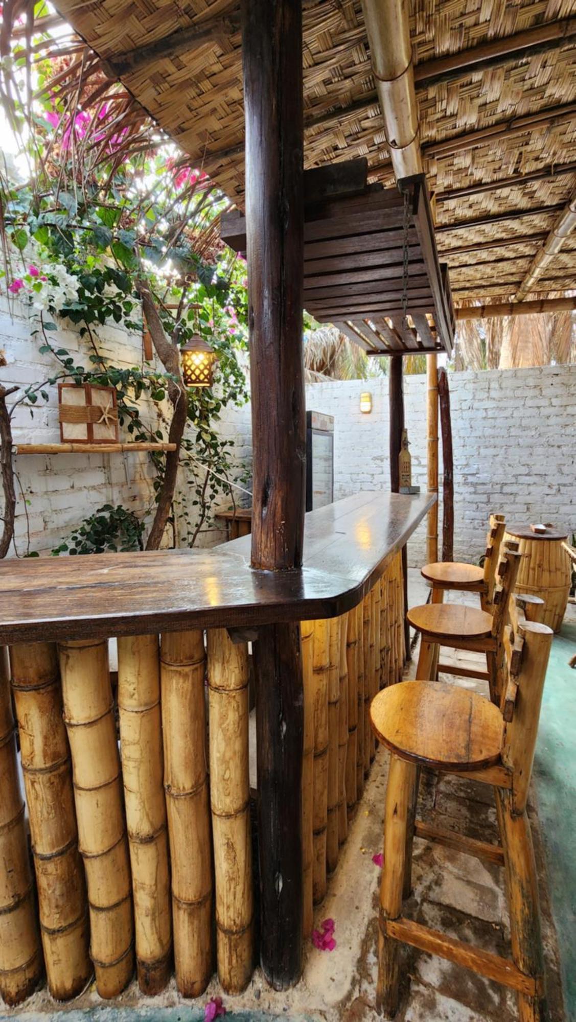 Kinti Guest House Mancora Bagian luar foto