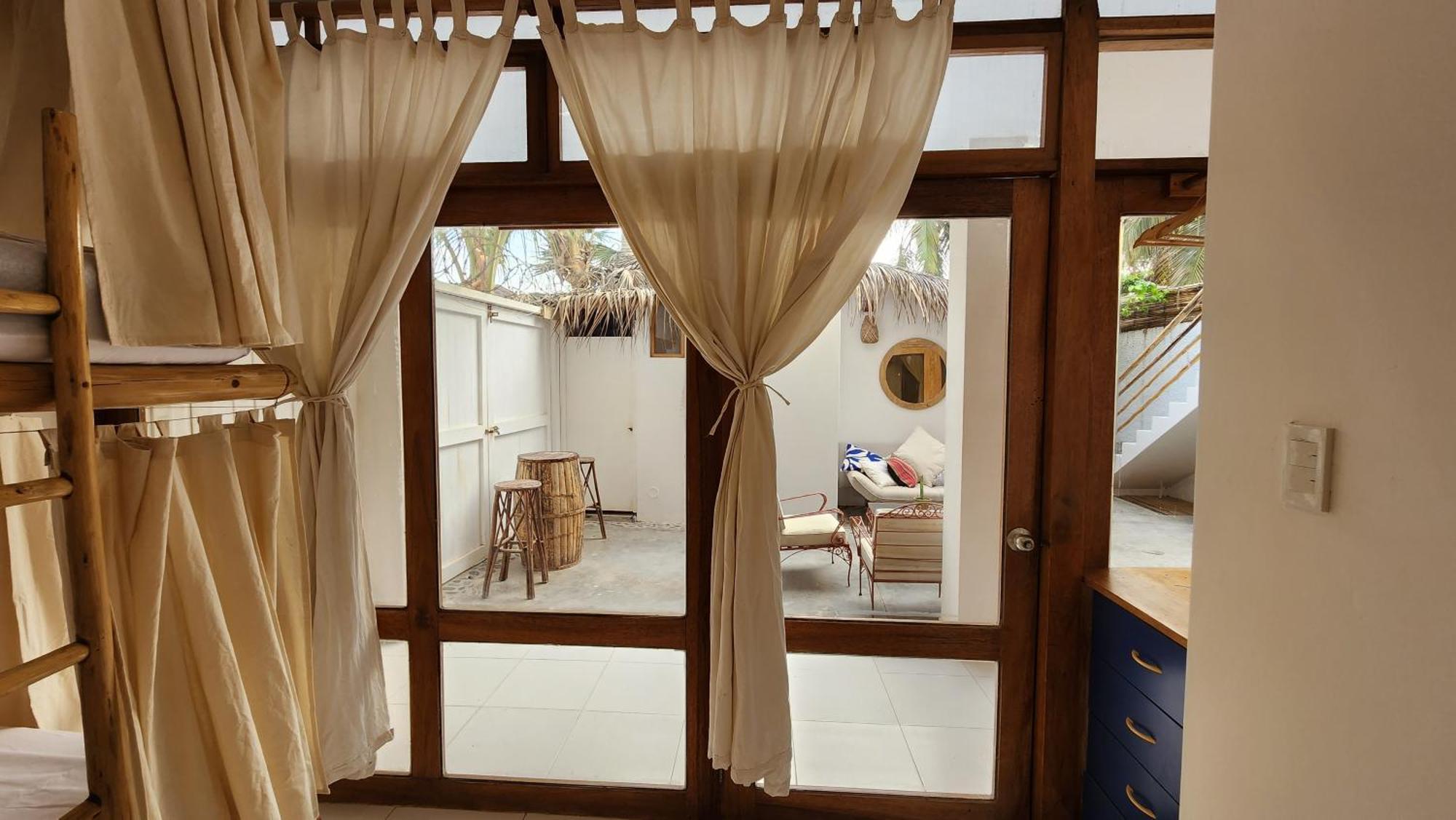 Kinti Guest House Mancora Bagian luar foto